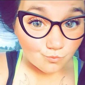 Meet your Posher, Kimmy